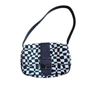 Forever 21 black and white checkered shoulder purse